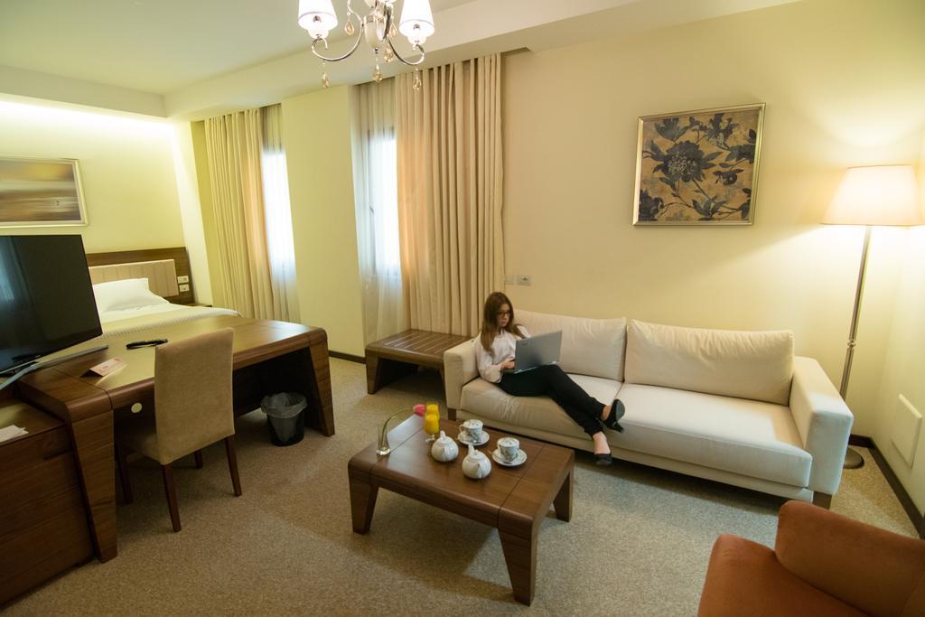 Boutique Hotel Kotoni Tirana Exteriér fotografie