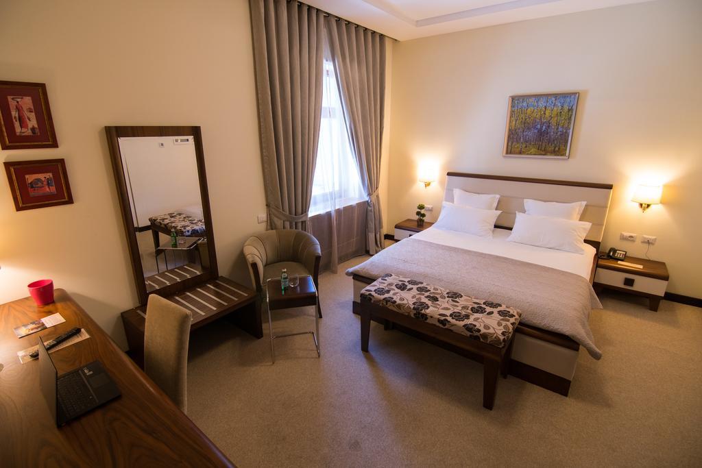 Boutique Hotel Kotoni Tirana Exteriér fotografie
