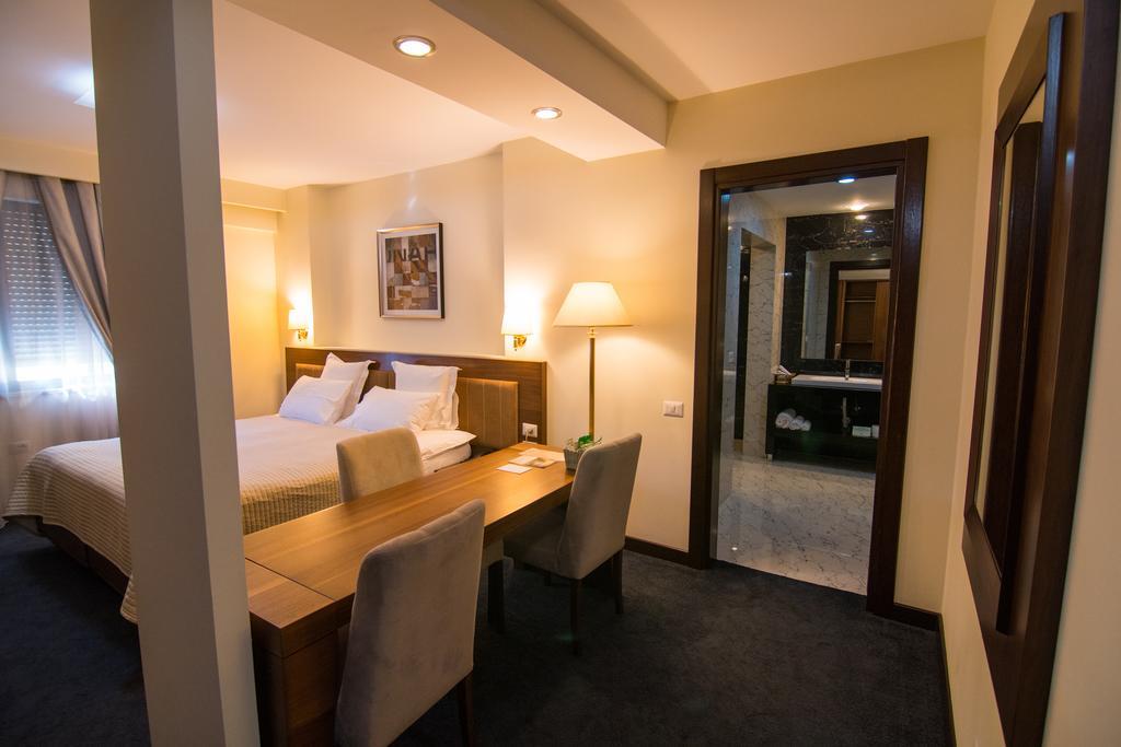 Boutique Hotel Kotoni Tirana Exteriér fotografie